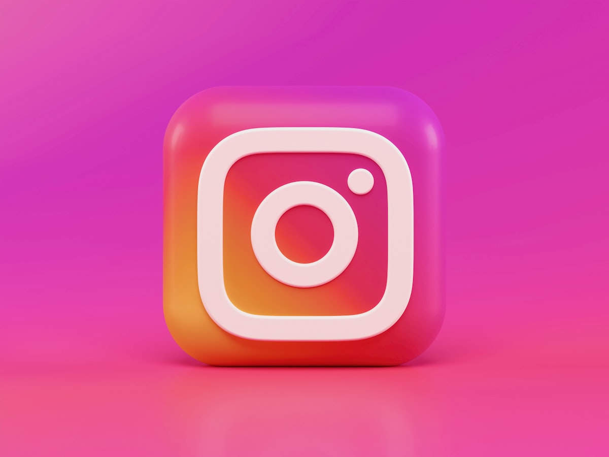 Sharing your booking link on social media